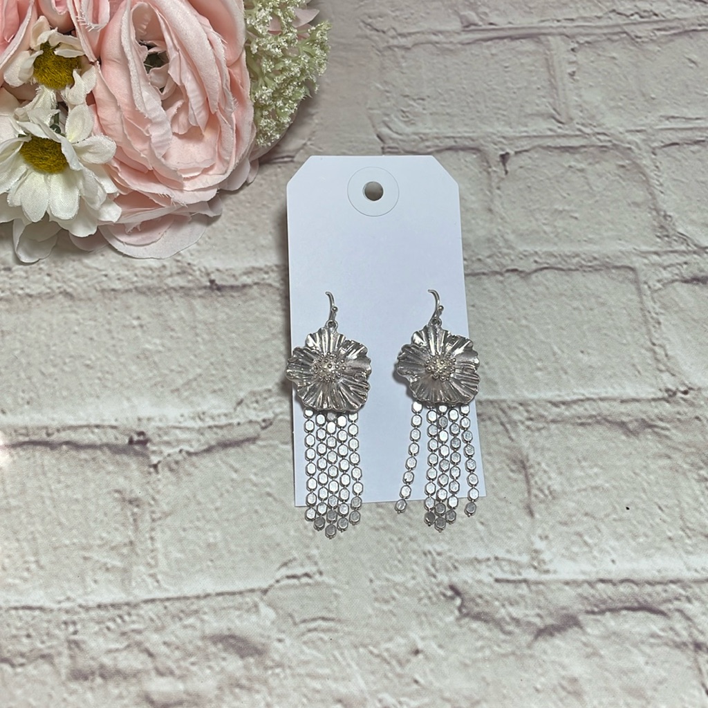 Nwt Altar’d State Silver Floral Dangle Earrings
